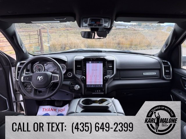Used 2025 RAM 1500 Laramie AWD/4WD image 32