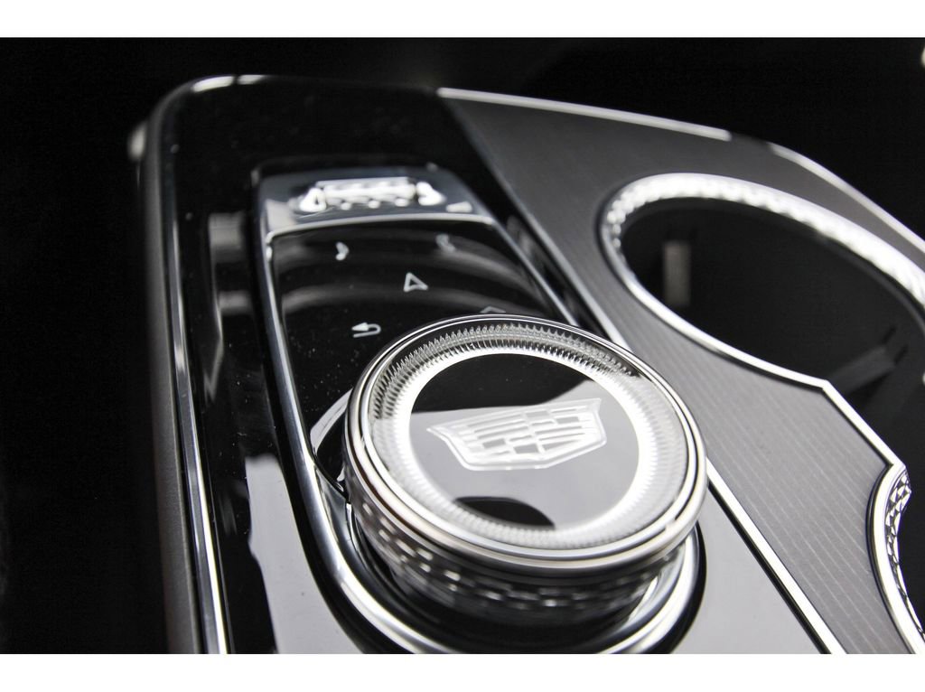 New 2026 Cadillac Lyriq Sport image 20