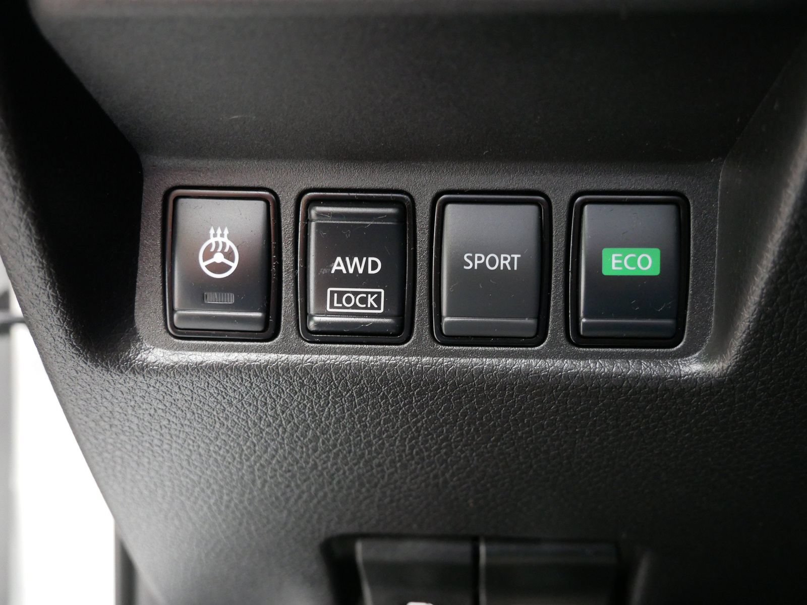 Certified 2022 Nissan Rogue Sport SL AWD/4WD image 28