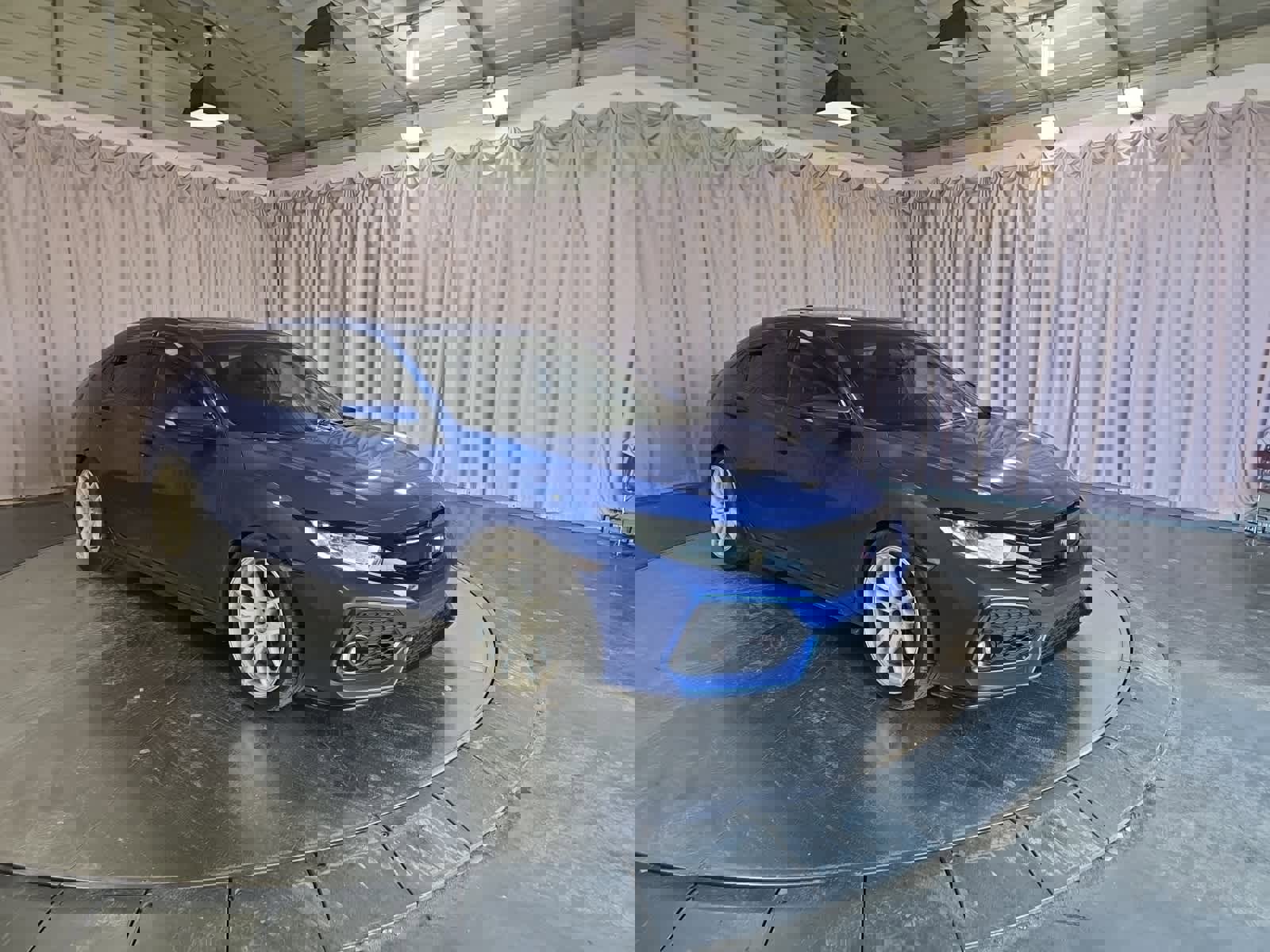 Used 2018 Honda Civic Sport image 9