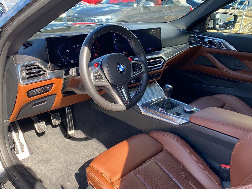 Used 2024 BMW M4 Coupe w/ Executive Package RWD image 9
