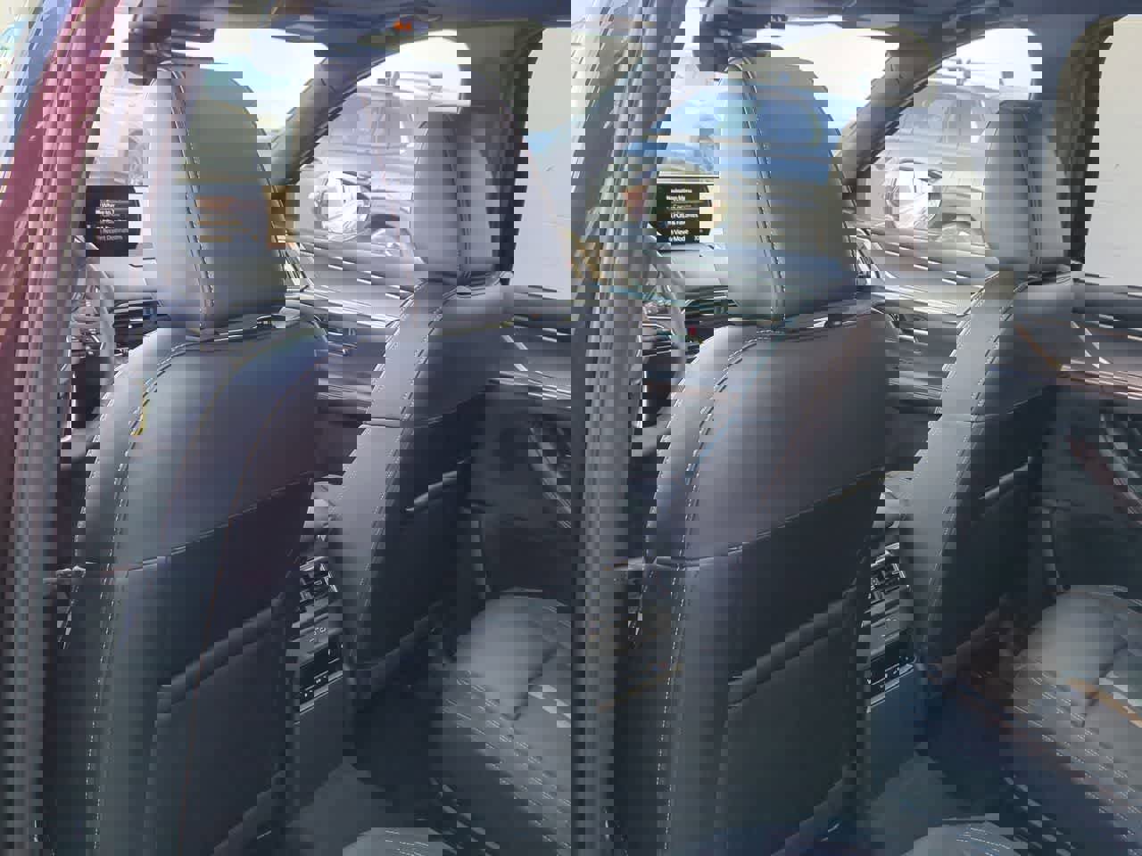 New 2026 MAZDA CX-90 Plug-In Hybrid w/ Premium Plus image 17