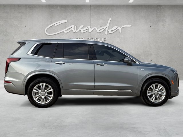 Certified 2023 Cadillac XT6 Luxury FWD image 16