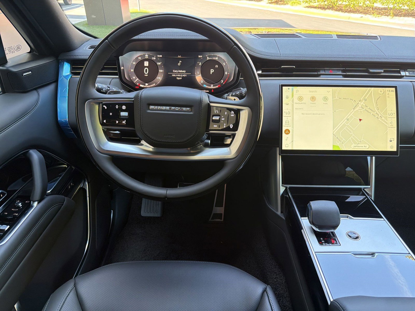 New 2026 Land Rover Range Rover SE image 28