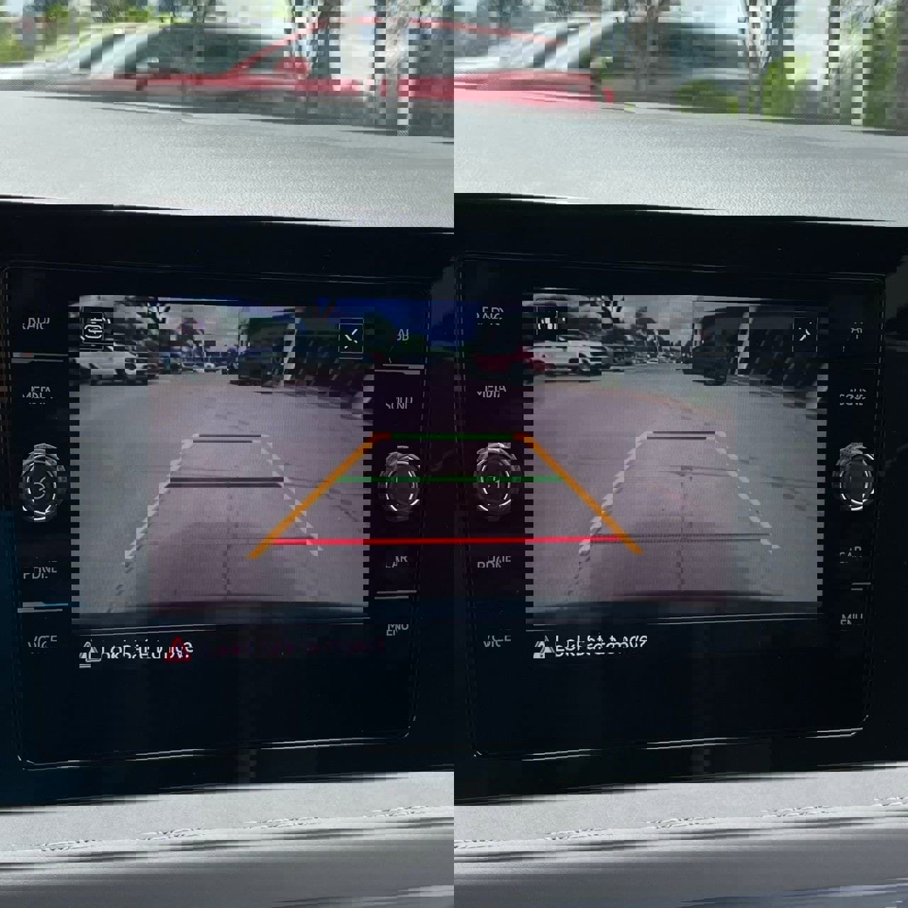 Used 2025 Volkswagen Taos SE FWD image 18