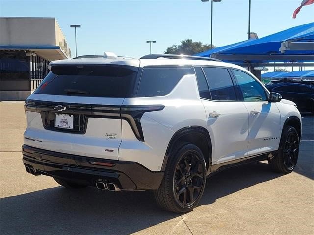 Certified 2024 Chevrolet Traverse RS w/ LPO, Floor Liner Package image 7