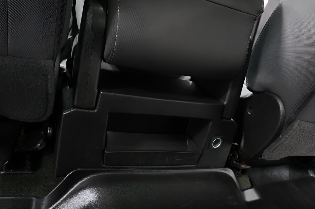 Used 2017 Chevrolet Silverado 1500 LT w/ All Star Edition AWD/4WD image 23