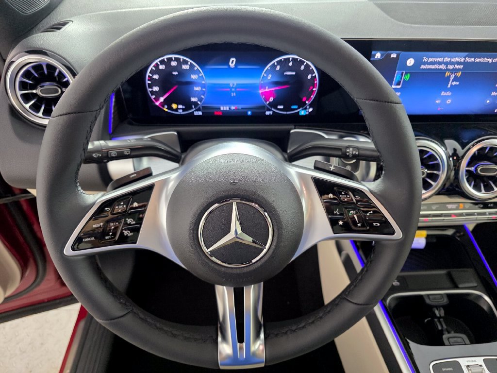 New 2026 Mercedes-Benz GLB 250 image 13