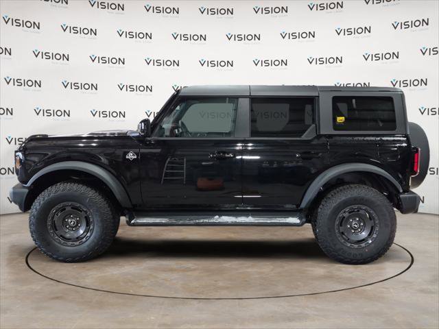 New 2025 Ford Bronco Outer Banks w/ Sasquatch Package image 2