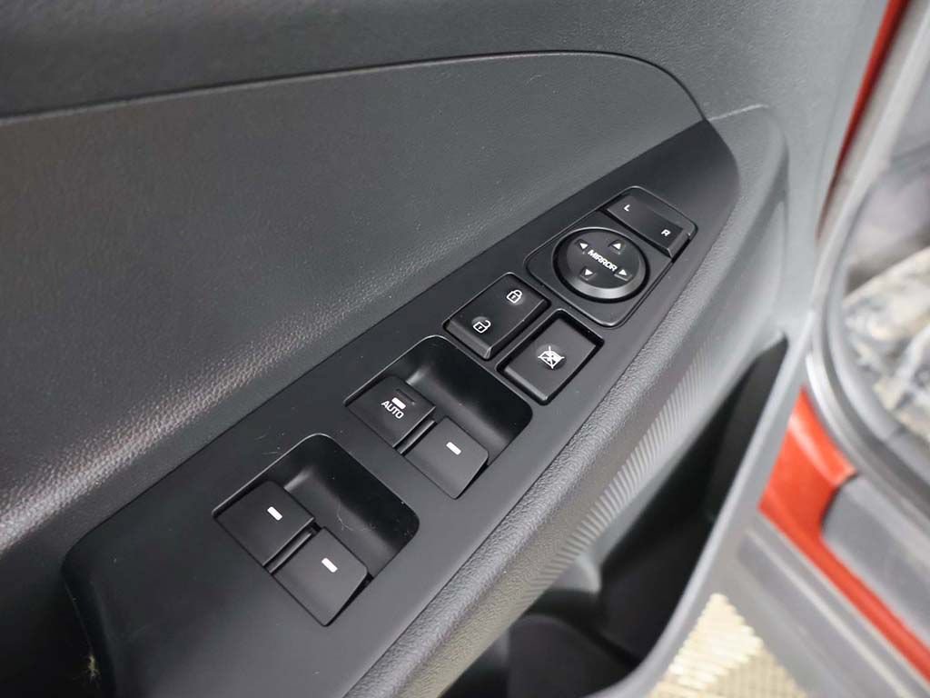 Used 2019 Hyundai Tucson Value FWD image 33