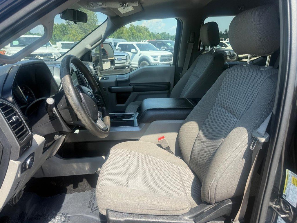 Used 2019 Ford F450 XLT w/ XLT Premium Package AWD/4WD image 17