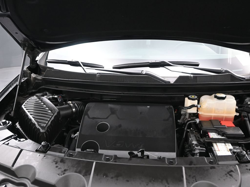 Used 2022 Chevrolet Traverse LT FWD image 15