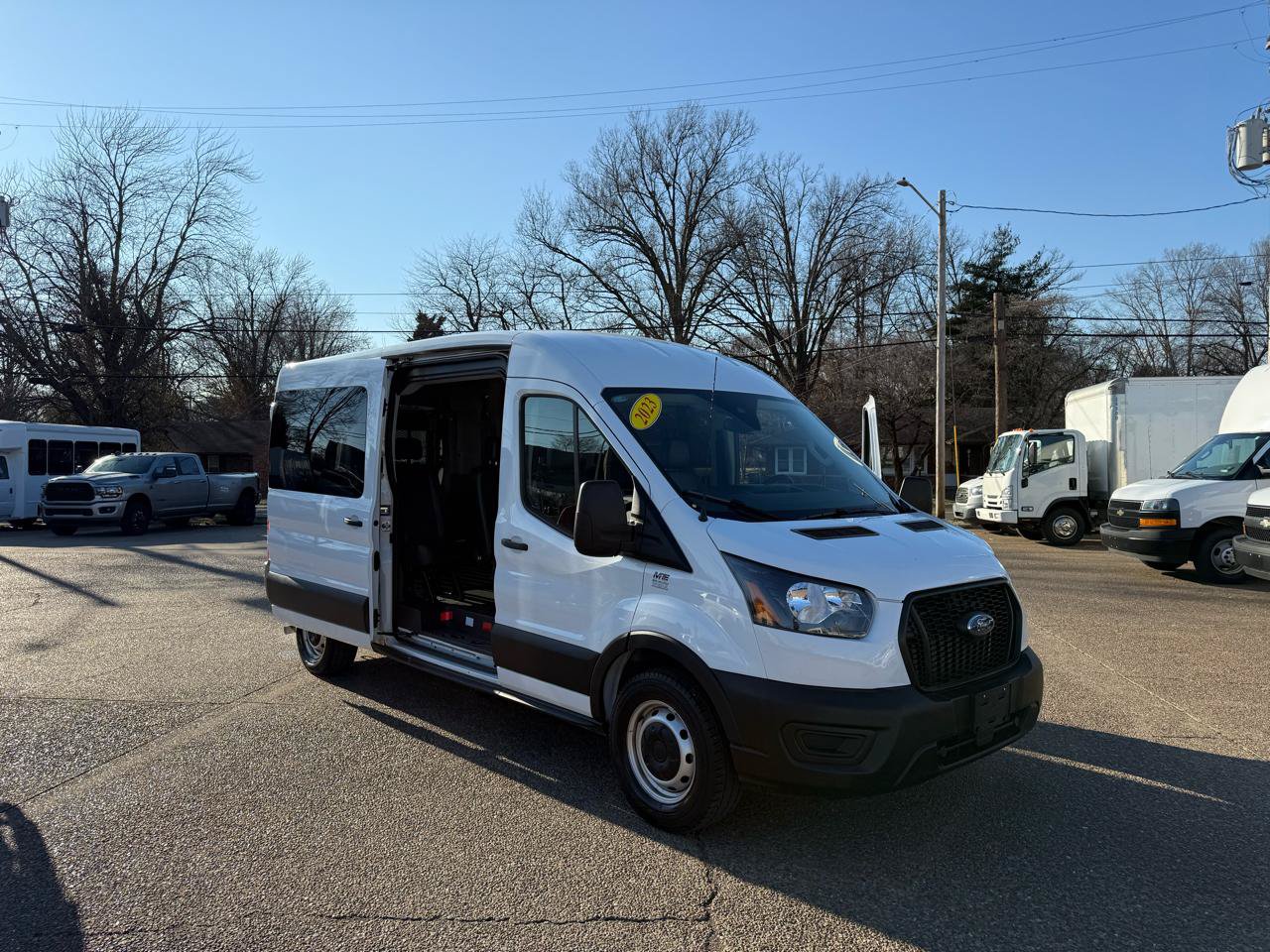 Used 2023 Ford Transit 350 XL RWD image 6