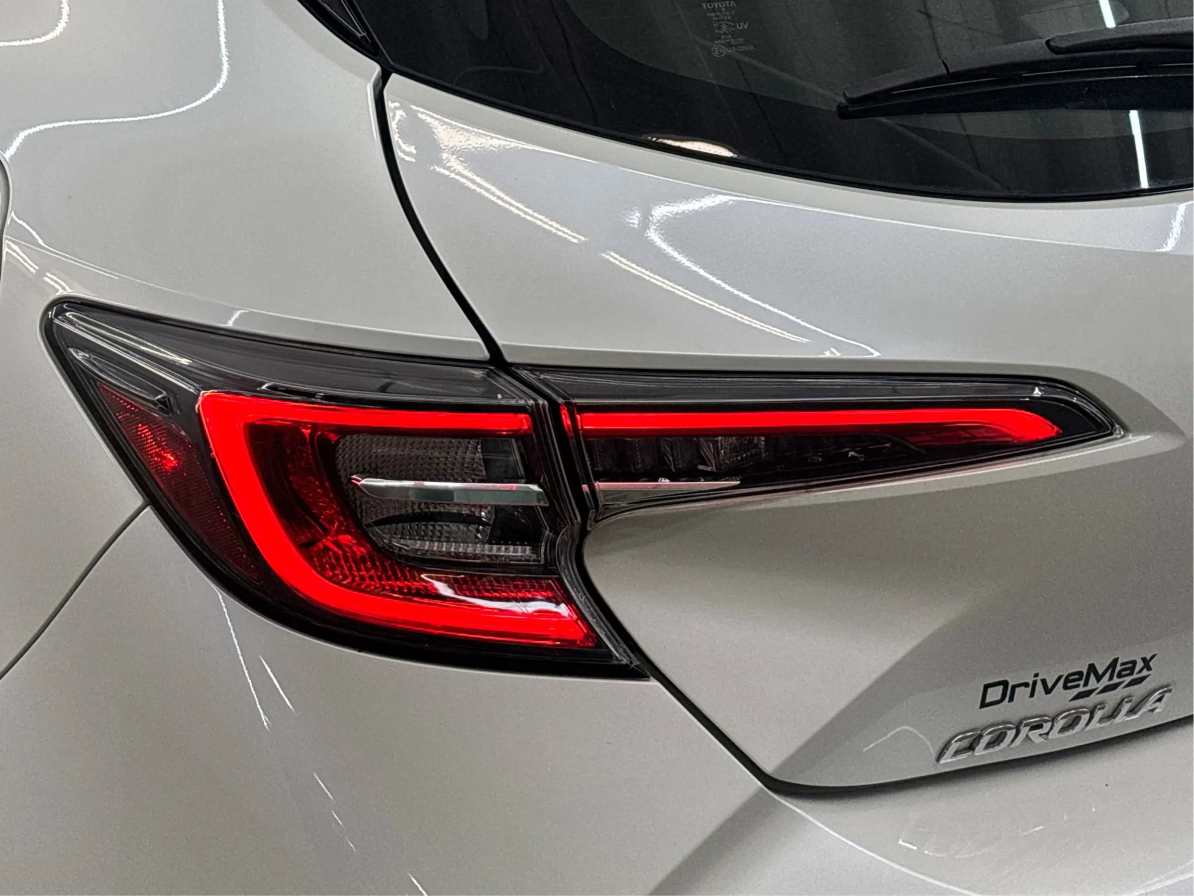 Used 2019 Toyota Corolla SE w/ SE Option Package image 33