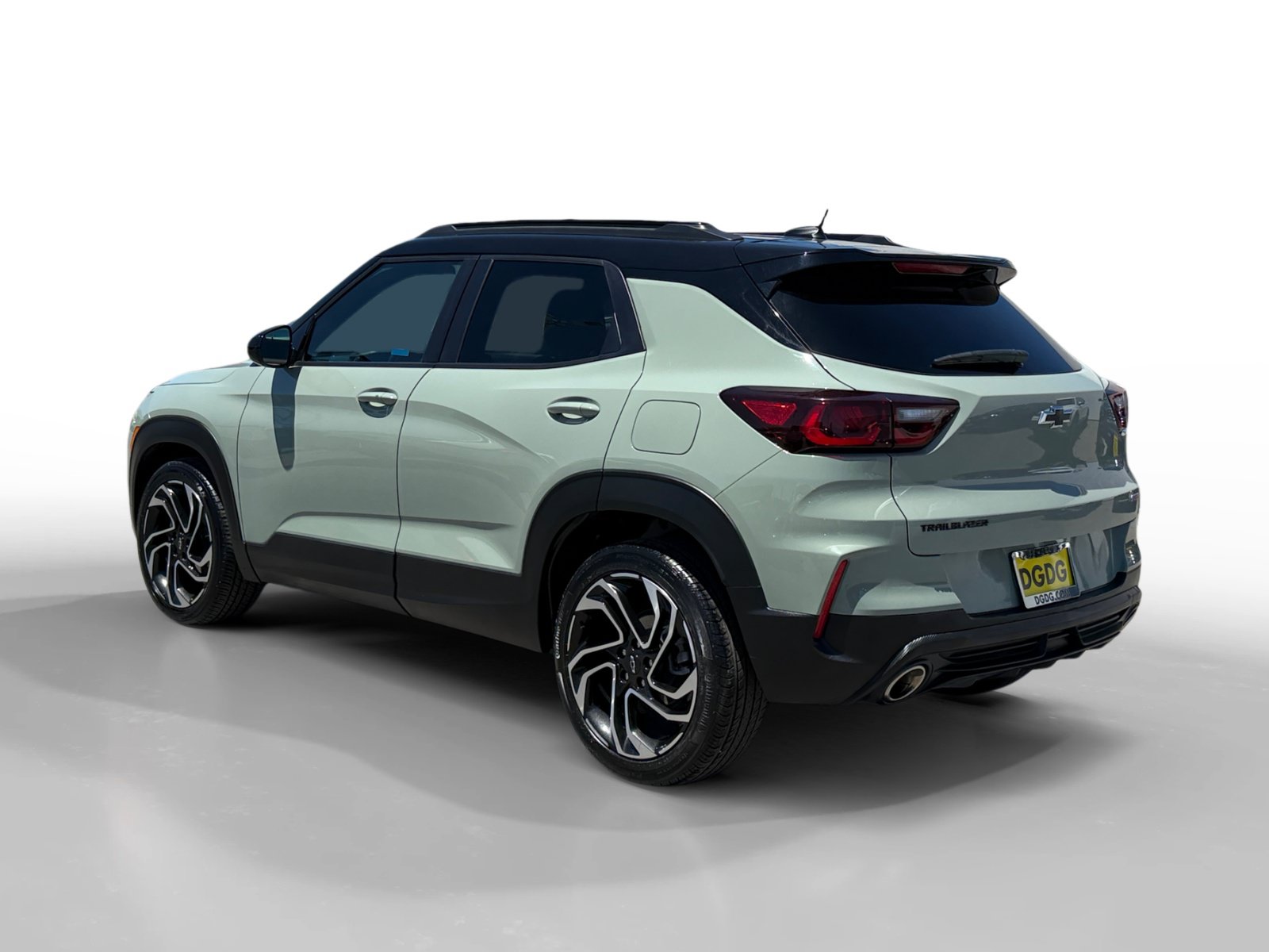 Used 2024 Chevrolet TrailBlazer RS FWD image 3