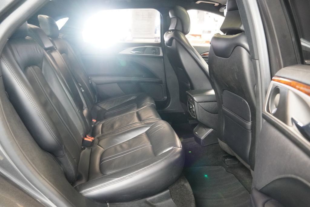 Used 2018 Lincoln MKZ Reserve w/ Technology Package image 29