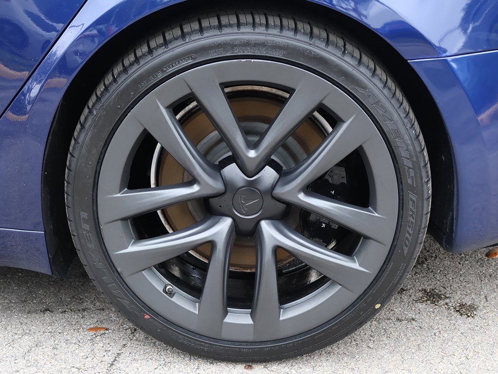 Used 2022 Tesla Model S image 23