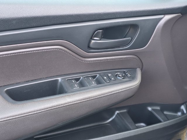 Used 2019 Honda Odyssey EX image 11