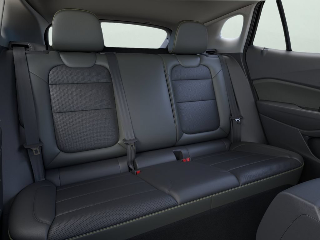 New 2026 Chevrolet Trax ACTIV w/ Driver Confidence Package FWD image 11
