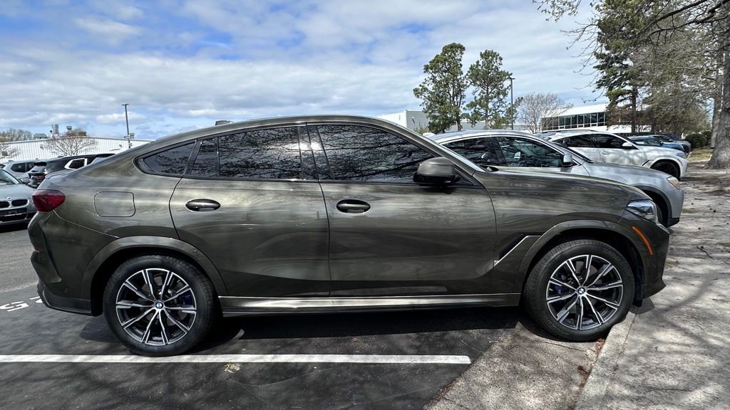 Used 2021 BMW X6 M50i w/ Premium Package image 4