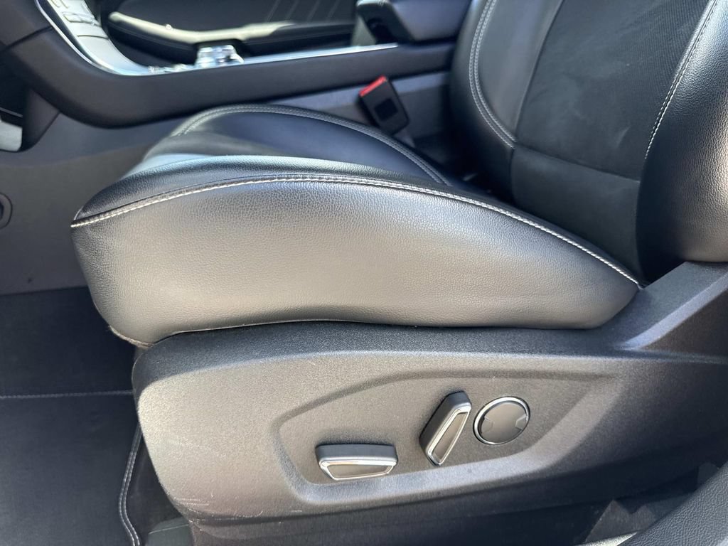 Used 2019 Ford Edge ST w/ Equipment Group 401A AWD/4WD image 20