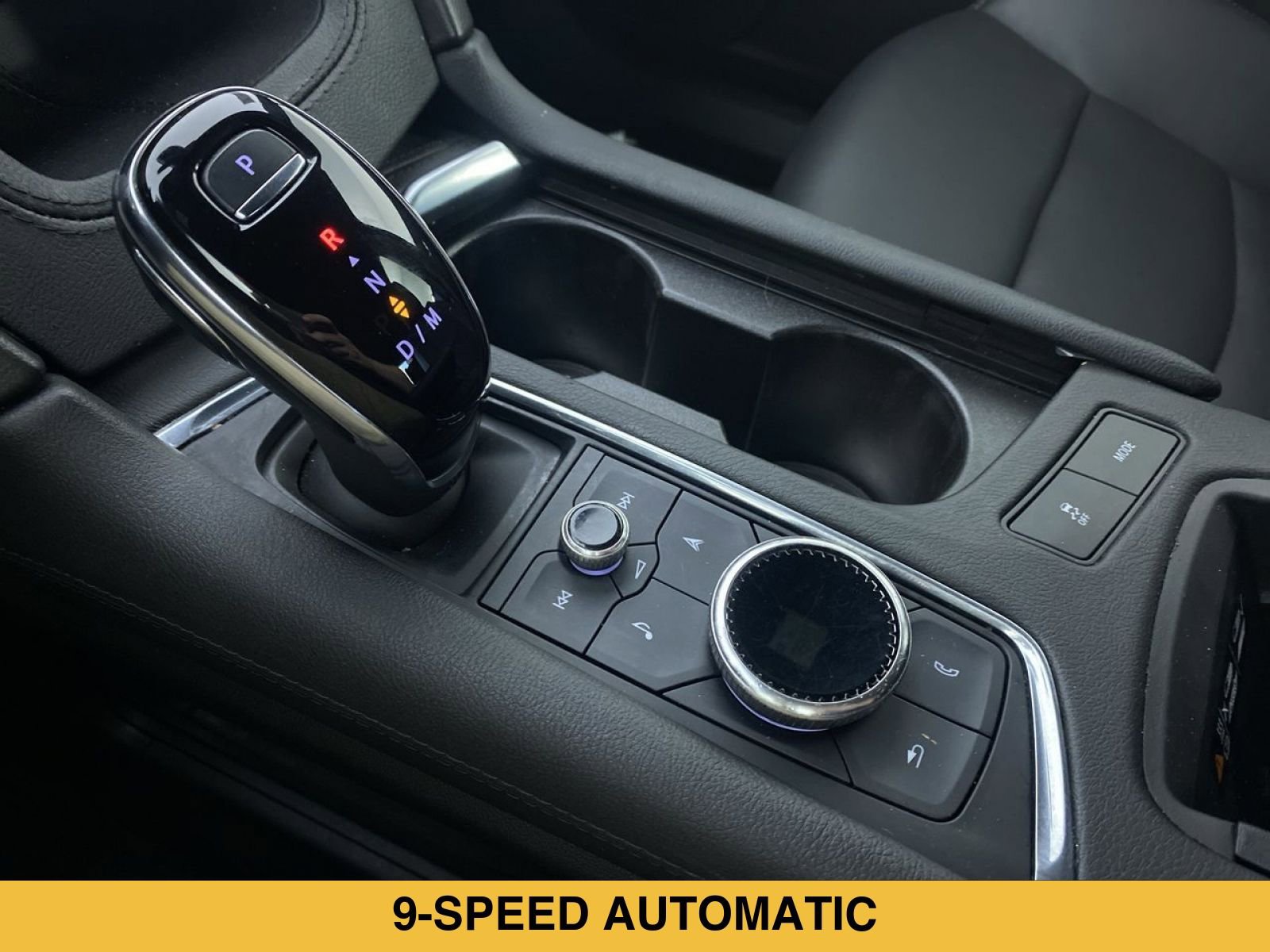 Certified 2023 Cadillac XT6 Premium Luxury w/ Technology Package AWD/4WD image 8