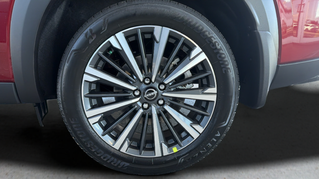 New 2026 Nissan Pathfinder Platinum AWD/4WD image 15