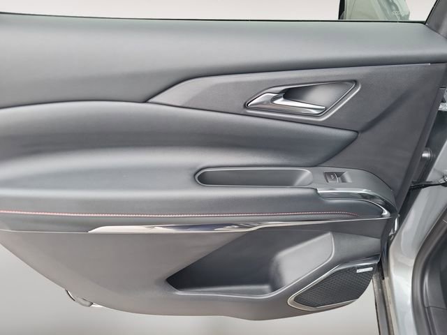 Certified 2026 Chevrolet Traverse RS image 21