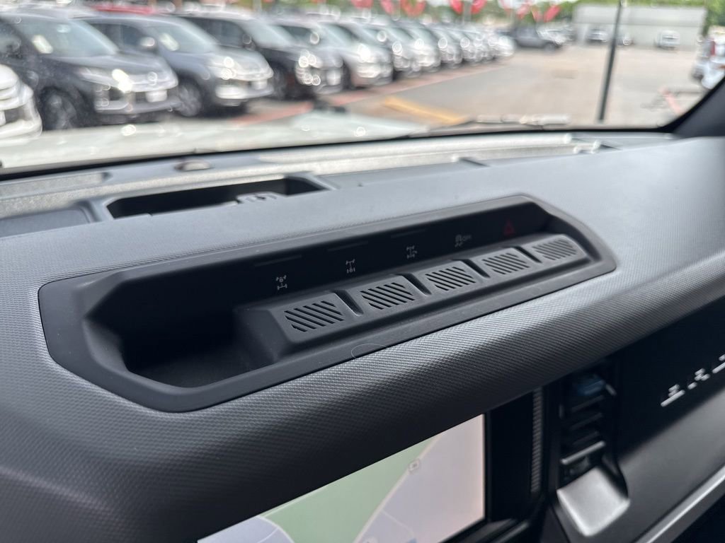 Used 2022 Ford Bronco Black Diamond w/ Sasquatch Package AWD/4WD image 25