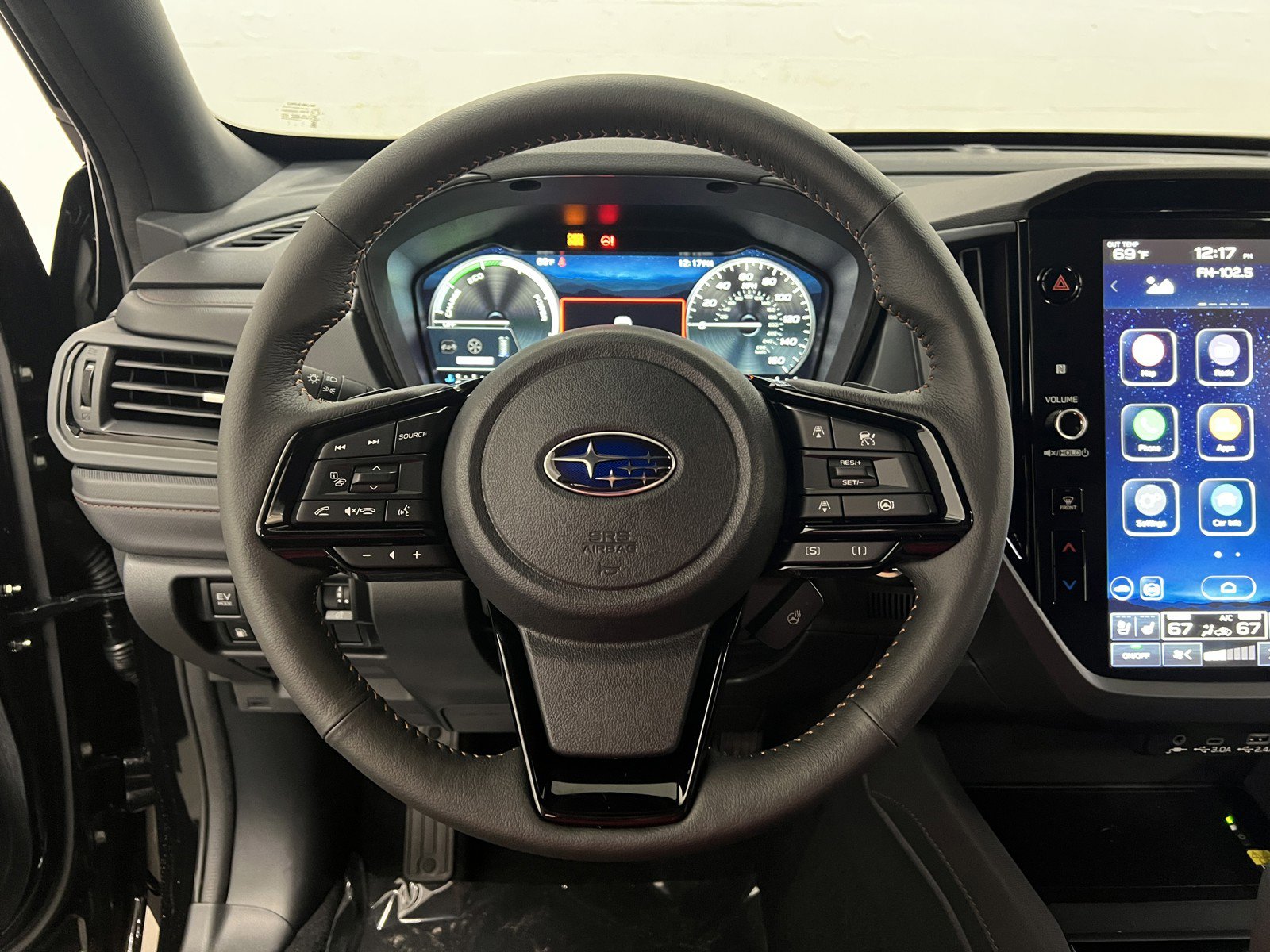 New 2025 Subaru Forester Touring image 17