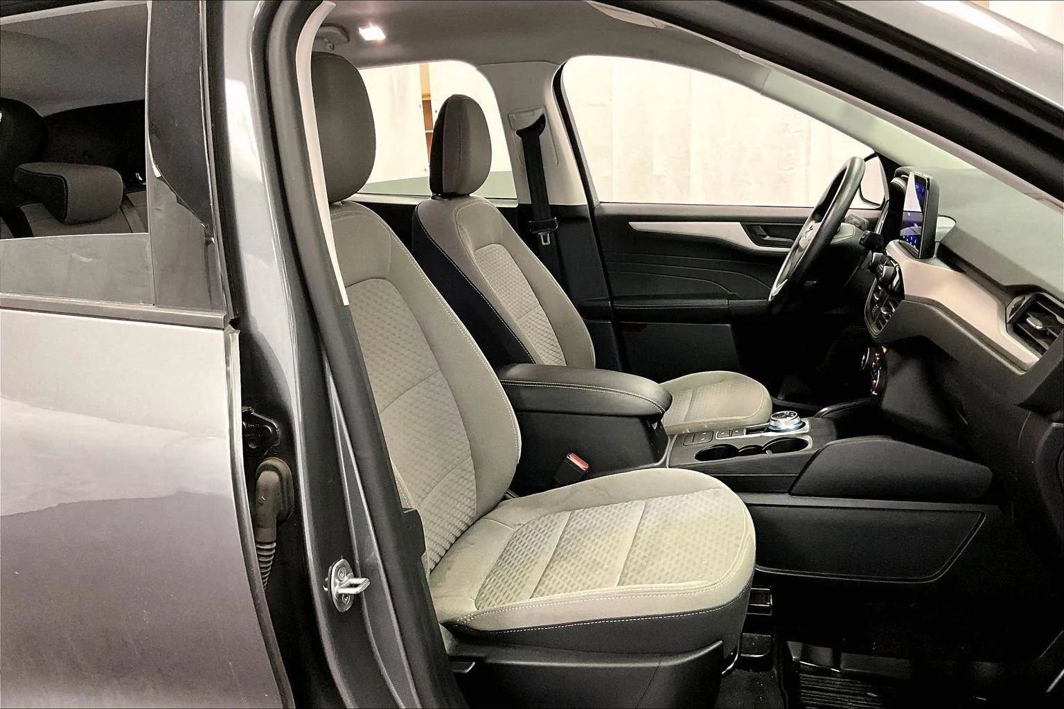 Certified 2022 Ford Escape SE image 7