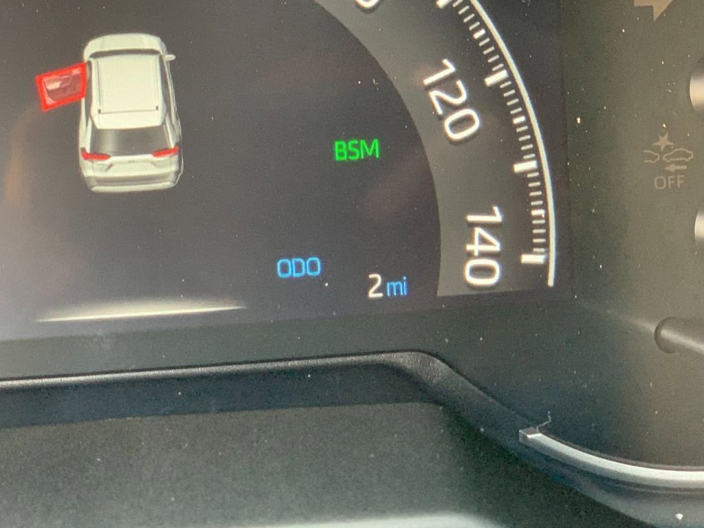 New 2025 Toyota RAV4 XLE w/ Convenience Package image 28