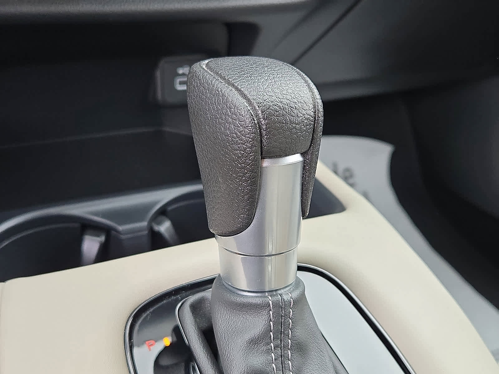 Certified 2023 Honda HR-V LX image 16