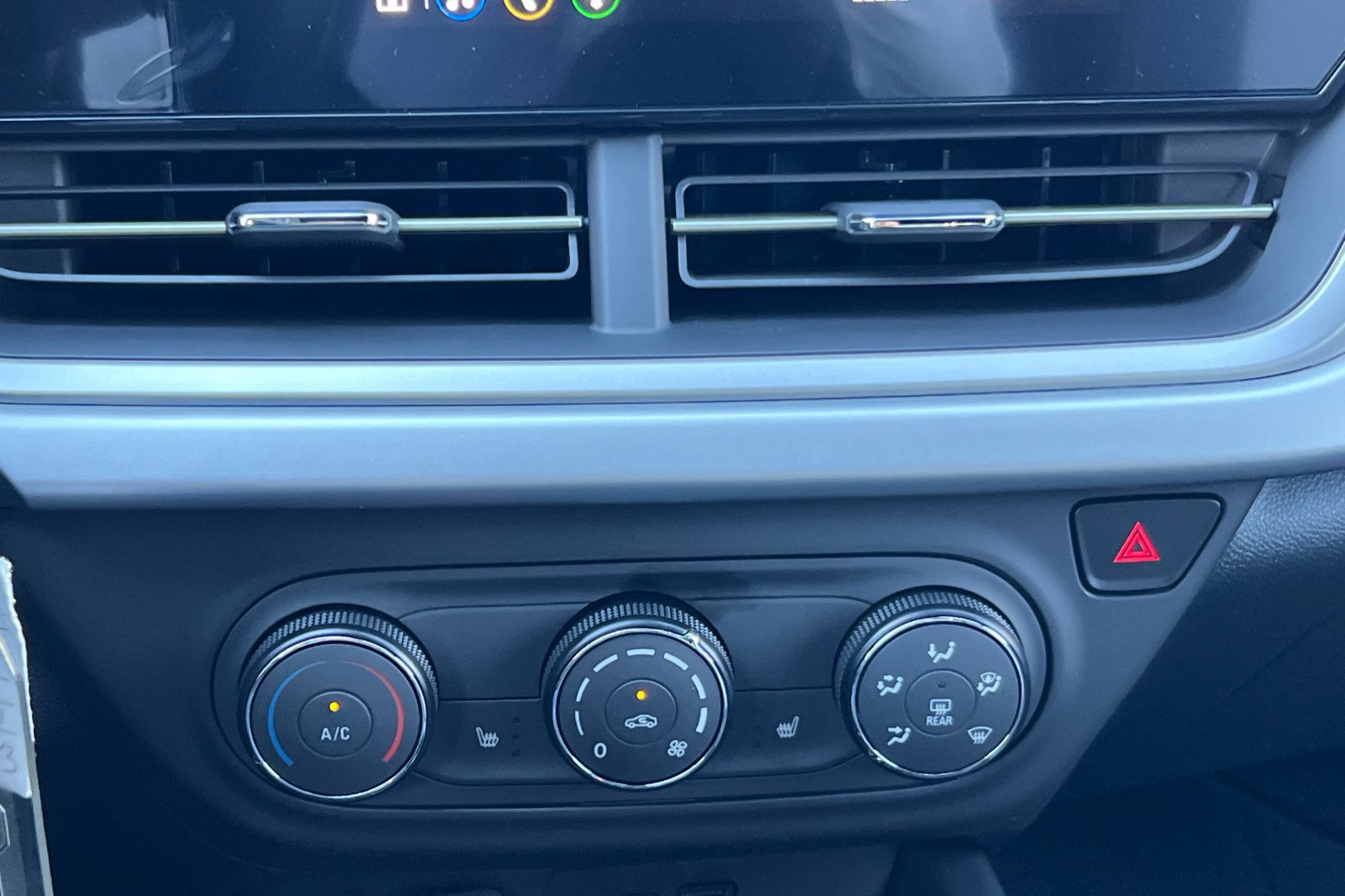 New 2026 Chevrolet Trax RS w/ Driver Confidence Package FWD image 19