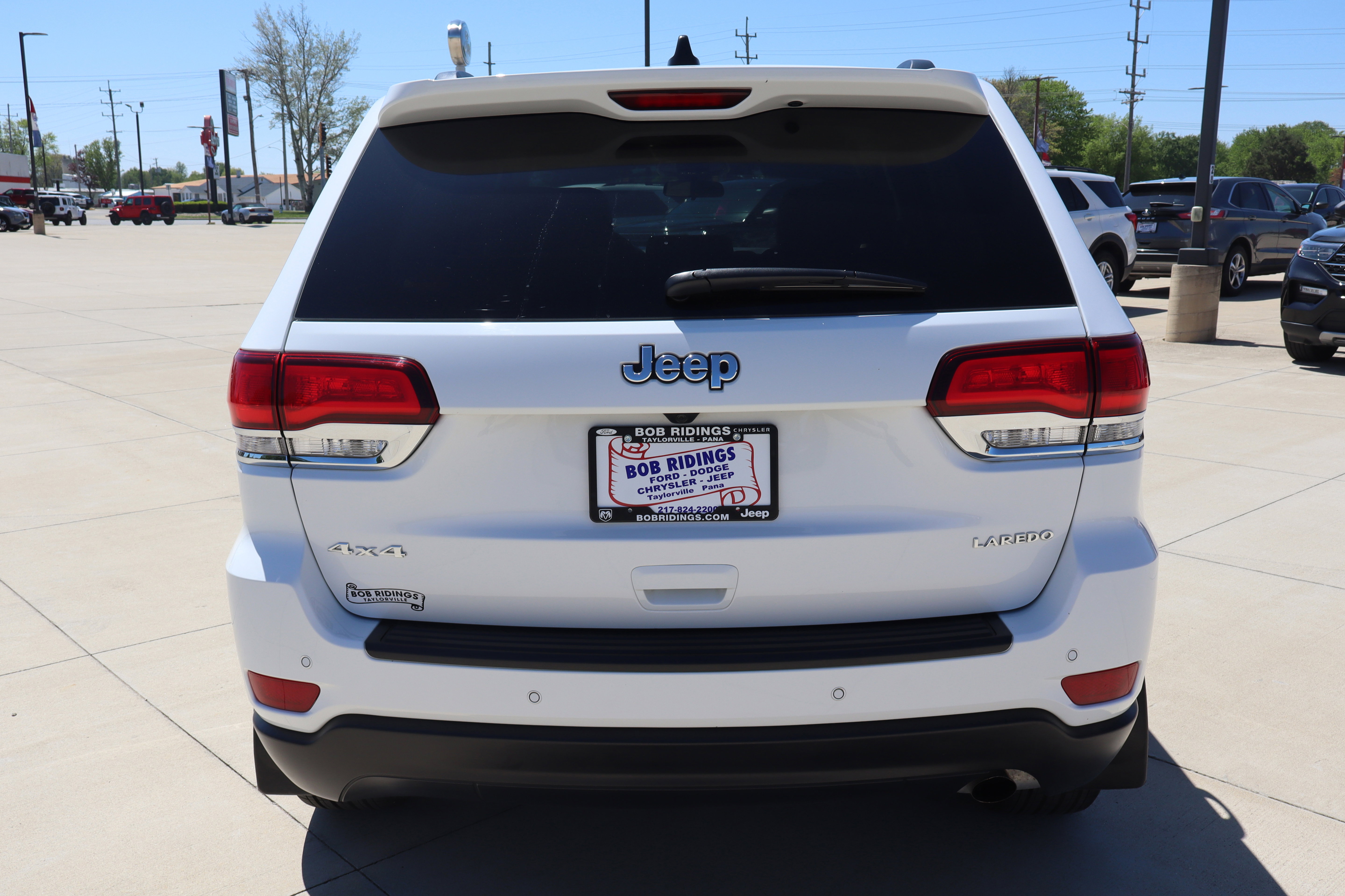 Used 2021 Jeep Grand Cherokee Laredo w/ Security & Convenience Group image 6