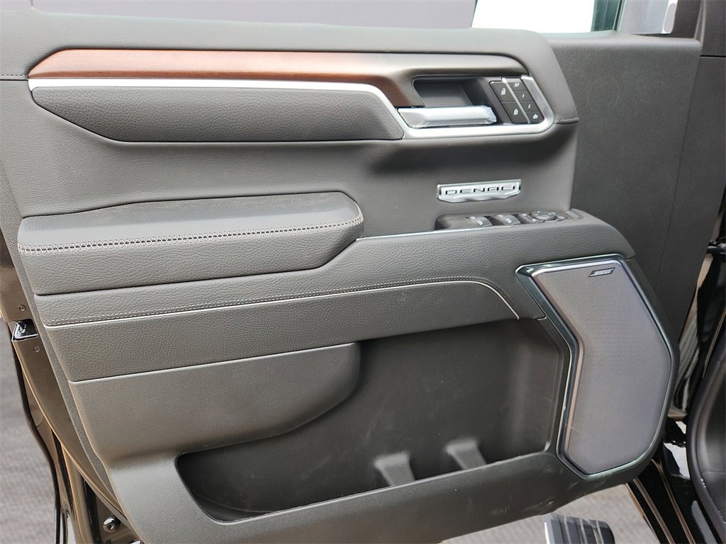 New 2026 GMC Sierra 1500 Denali w/ Technology Package image 14
