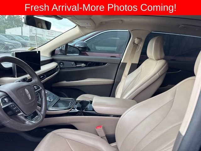 Used 2021 Lincoln Nautilus Reserve w/ Monochromatic Package AWD/4WD image 12