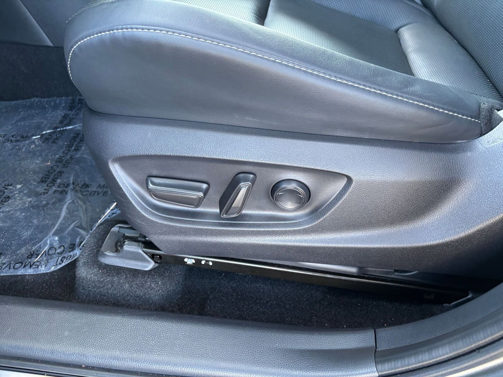 Used 2025 Toyota Crown XLE image 23