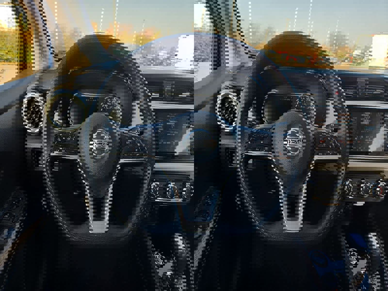 Used 2021 Nissan Versa SV image 20