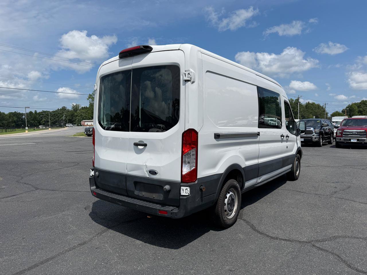 Used 2019 Ford Transit 250 148 Medium Roof RWD image 6