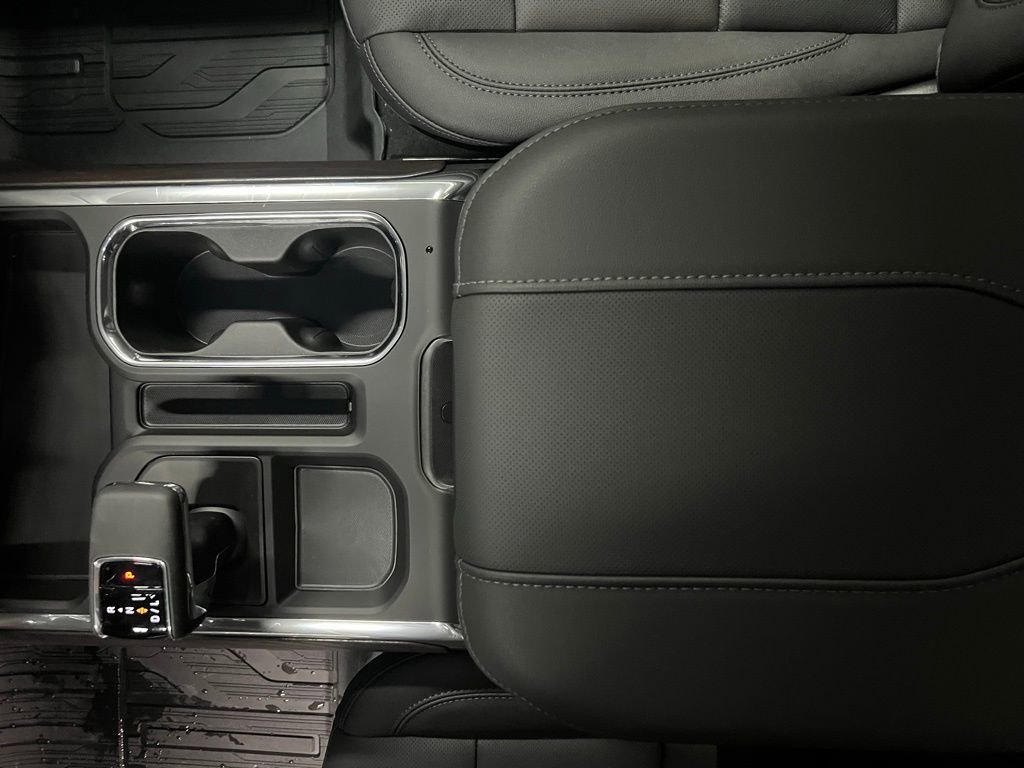 New 2026 GMC Sierra 1500 SLT w/ SLT Convenience Package image 27