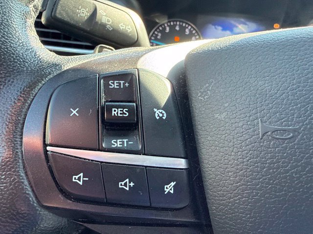 Used 2020 Ford Explorer XLT w/ Equipment Group 202A AWD/4WD image 21