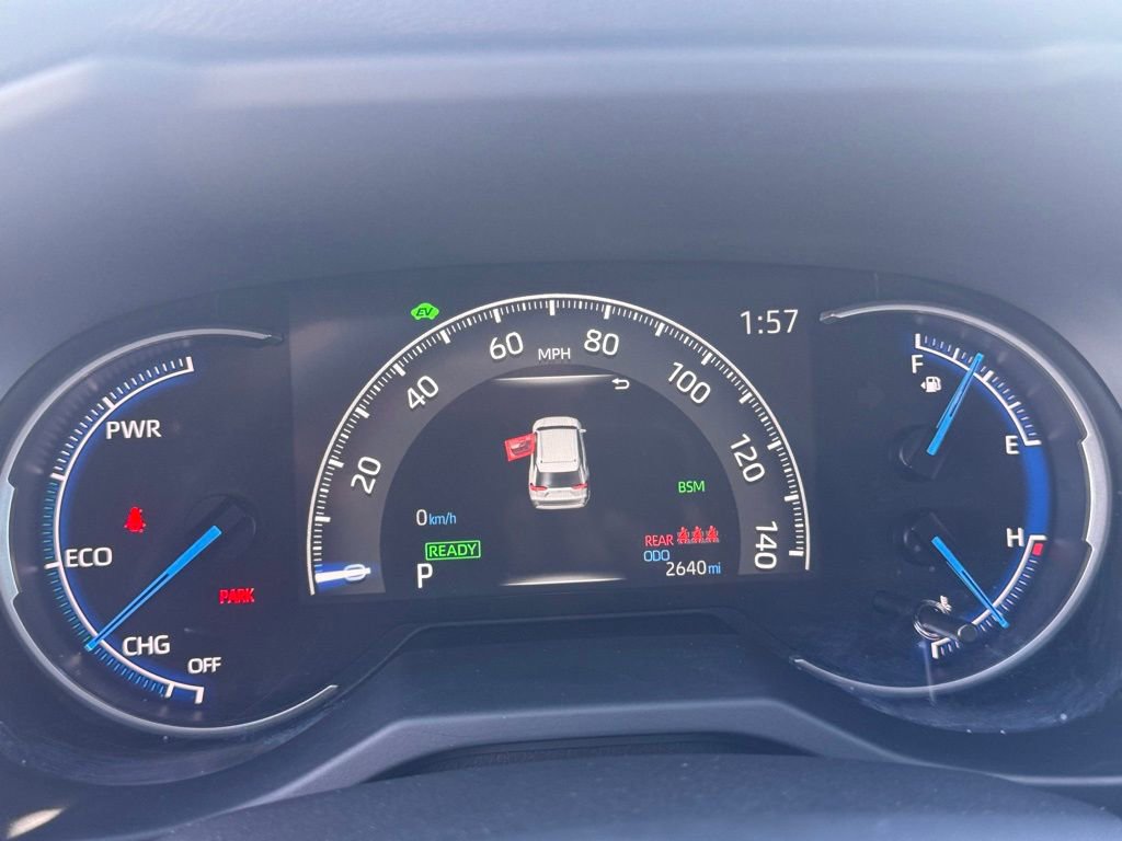 Used 2025 Toyota RAV4 LE image 20