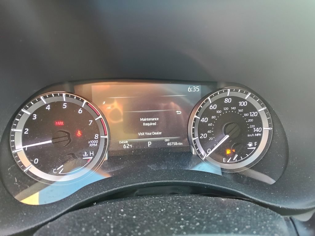 Used 2023 Toyota Highlander XLE FWD image 8