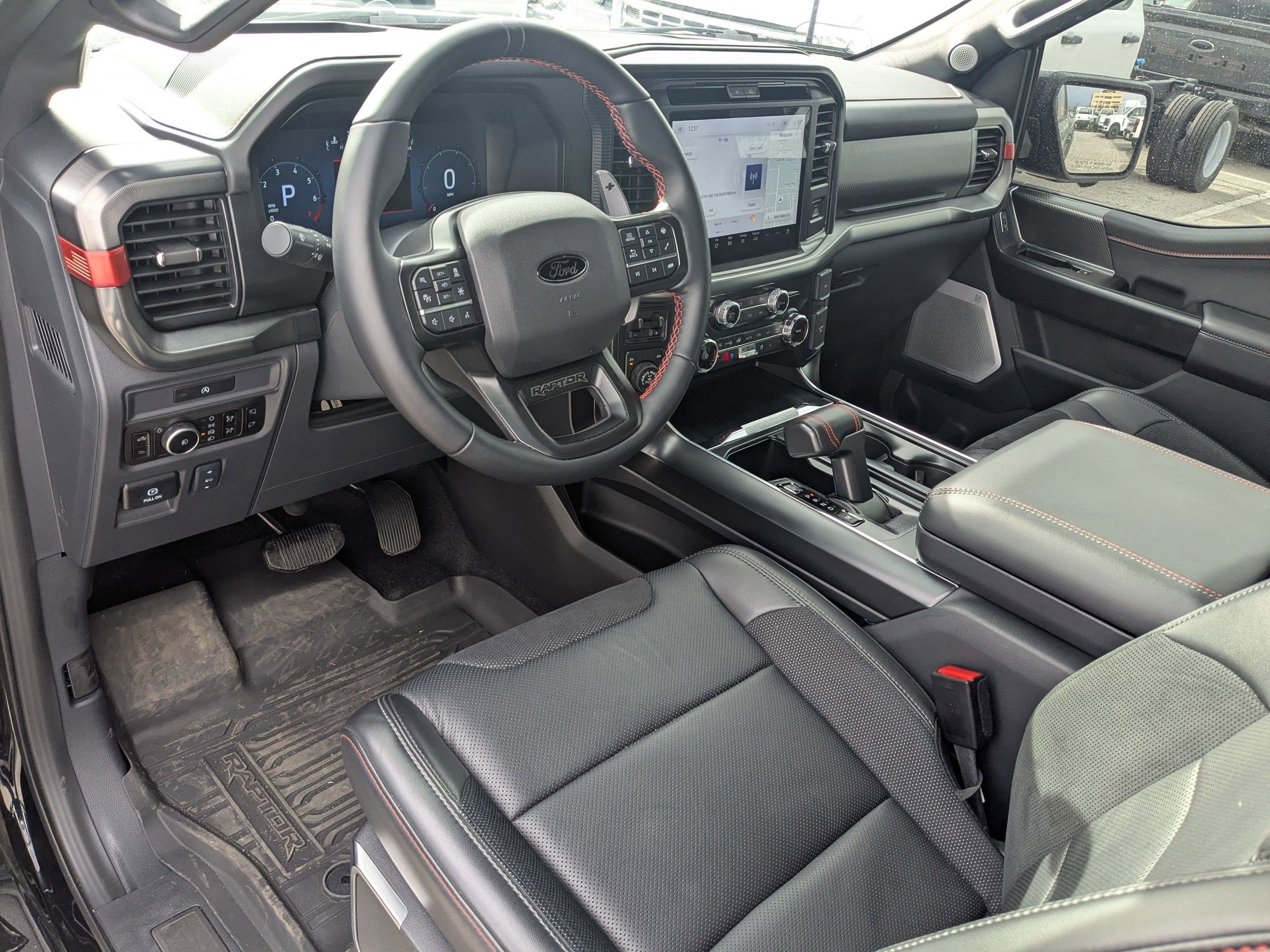 Used 2025 Ford F150 Raptor image 16