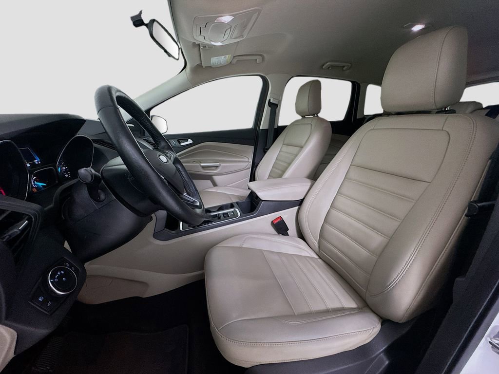 Used 2019 Ford Escape SEL image 11