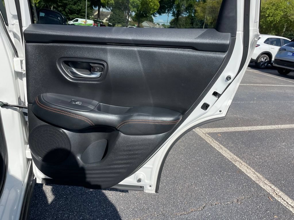 Certified 2025 Honda HR-V Sport image 34