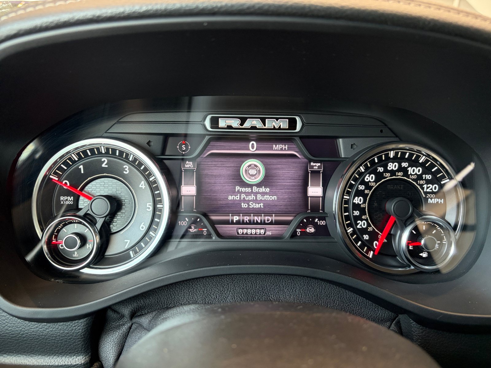 Used 2021 RAM 1500 Laramie AWD/4WD image 19
