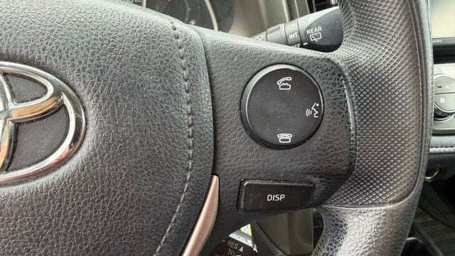 Used 2014 Toyota RAV4 XLE AWD/4WD image 14
