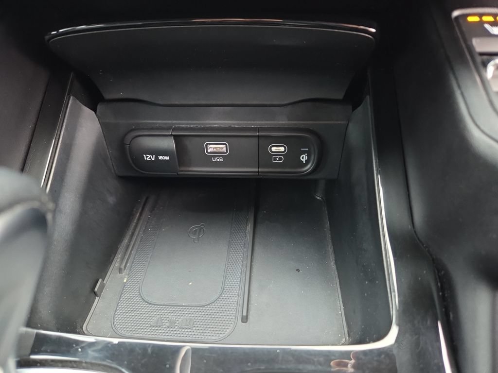 Used 2025 Kia Telluride S AWD/4WD image 21